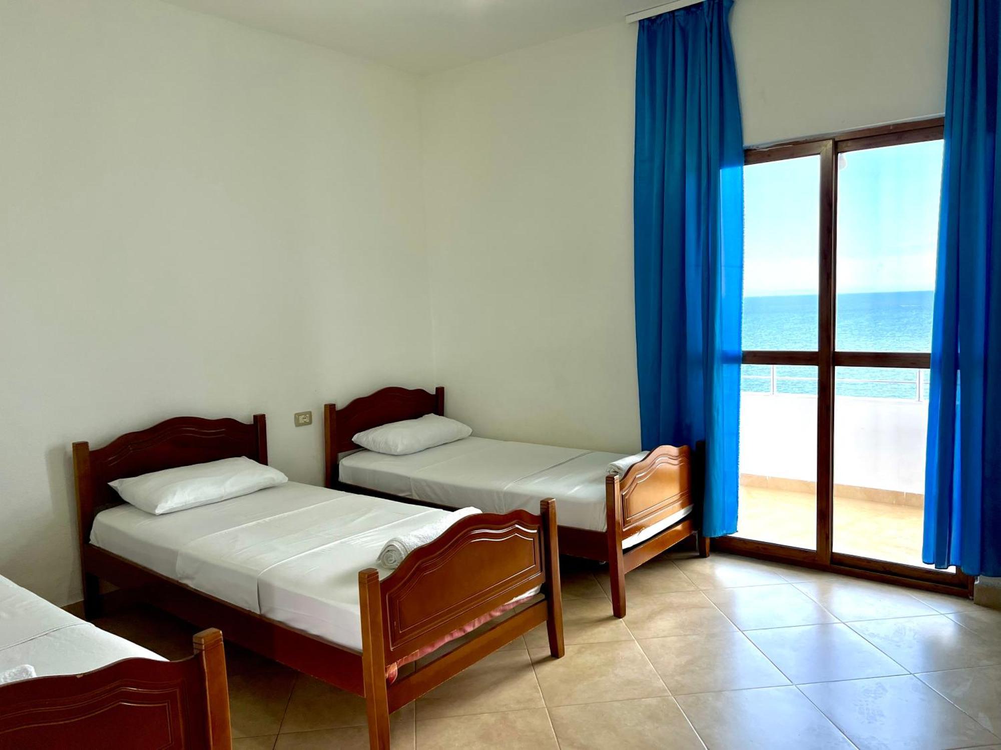 Redi'S Seaview Apartments Sarandë エクステリア 写真