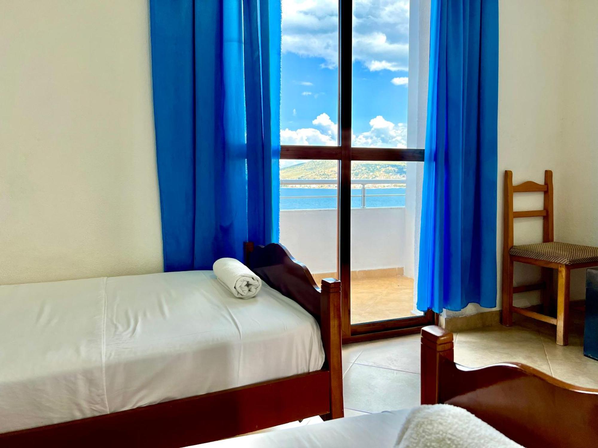 Redi'S Seaview Apartments Sarandë エクステリア 写真
