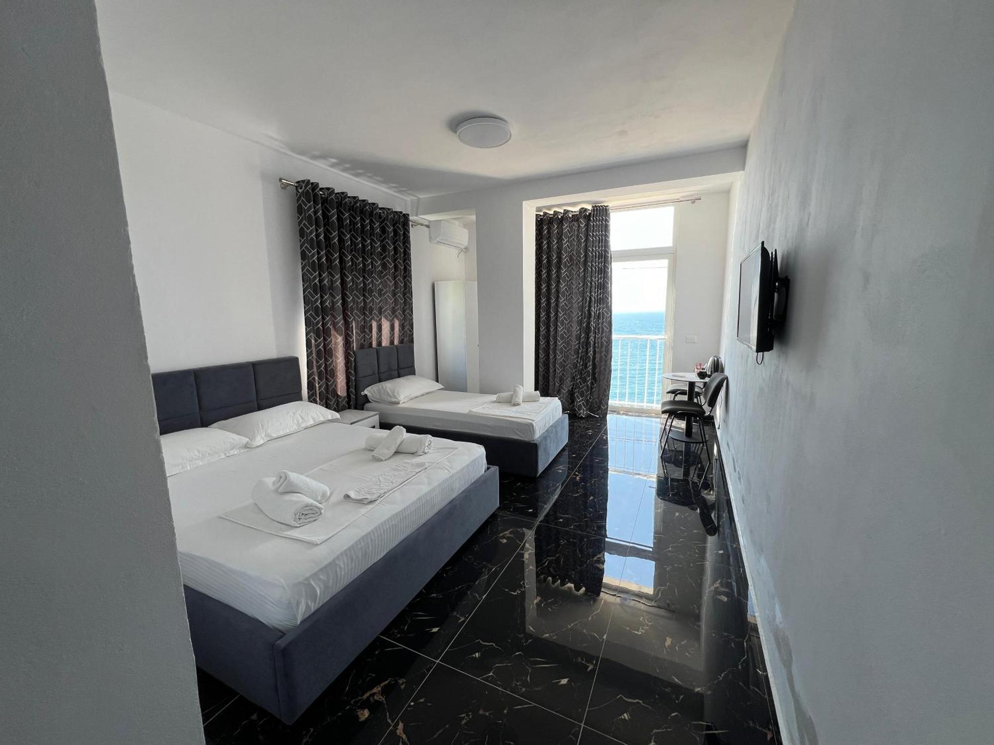 Redi'S Seaview Apartments Sarandë エクステリア 写真